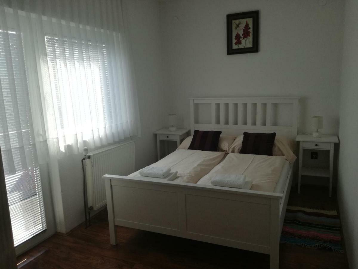 Guesthouse Sebalj Rakovica Exteriör bild