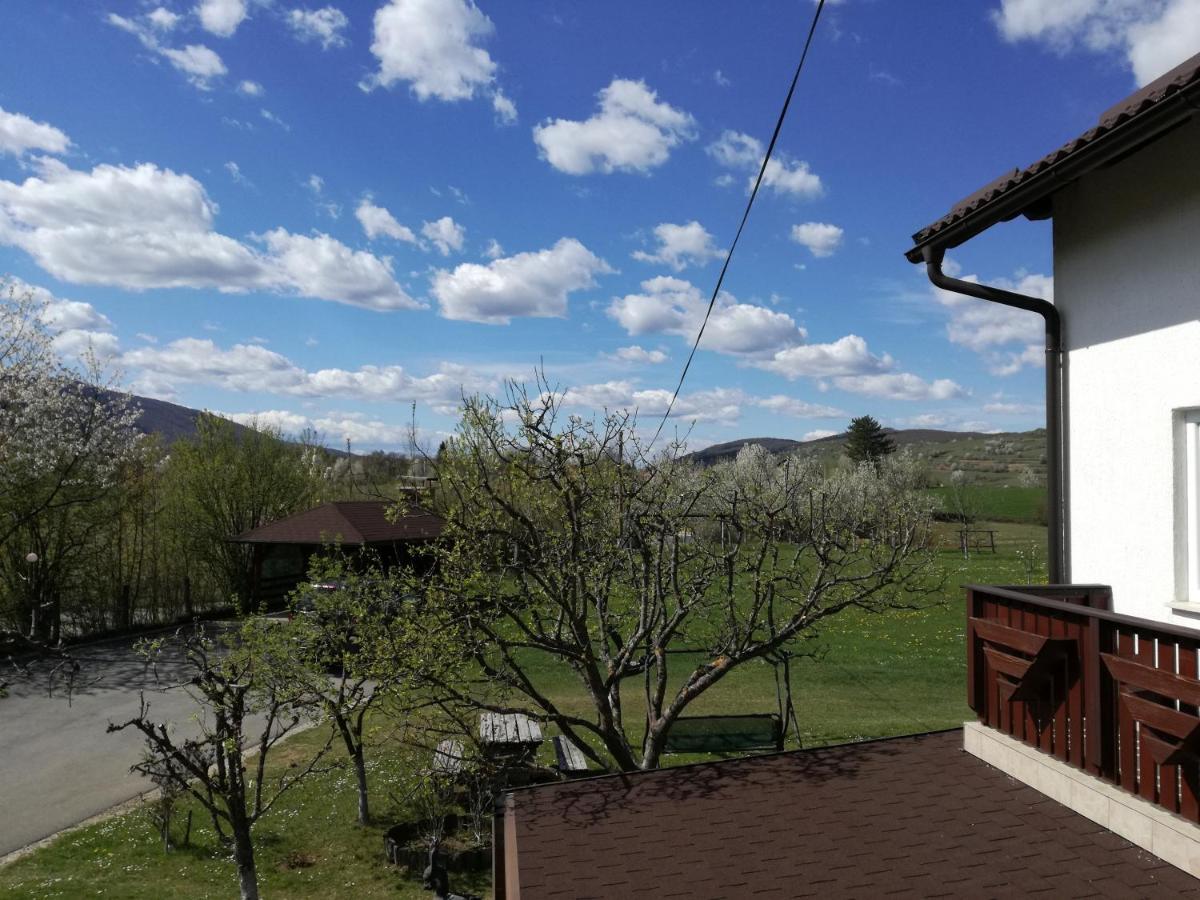 Guesthouse Sebalj Rakovica Exteriör bild